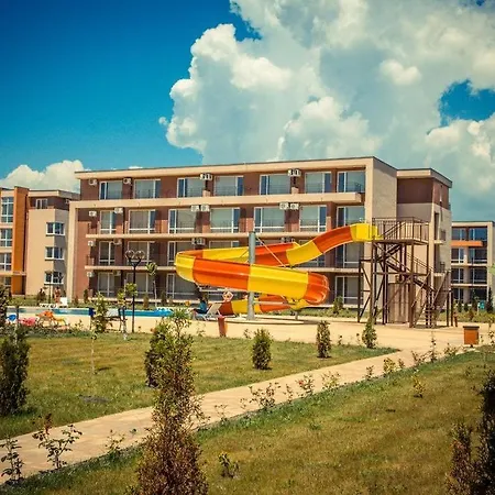 Private & Orchid Golf Club Апартамент