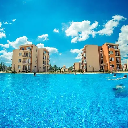 Private & Orchid Golf Club Apartment *
